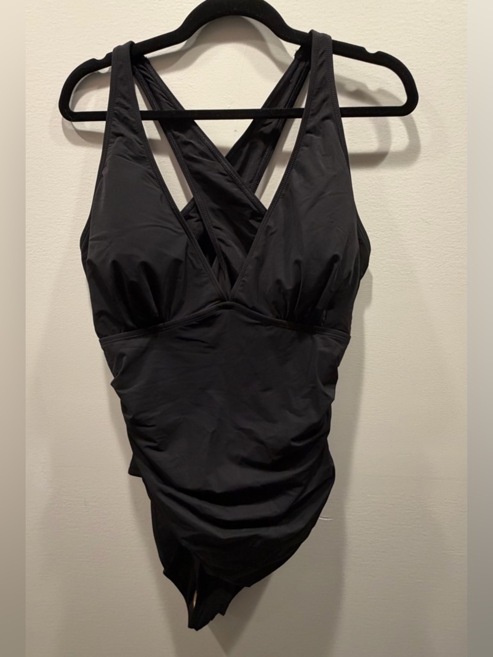 ShapeLLX Smart Sculpt Classic Black Cross-Back - Front Ruched One-Piece Swimsuit - Picture 4 of 7